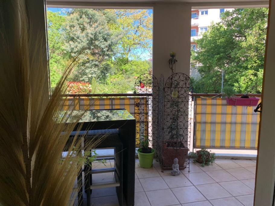 Votre Sejour Cosy A Frejus! Apartment Exterior foto